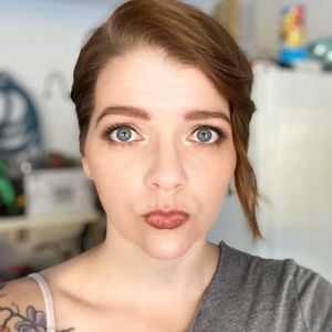 Meet your Posher, Brenna
